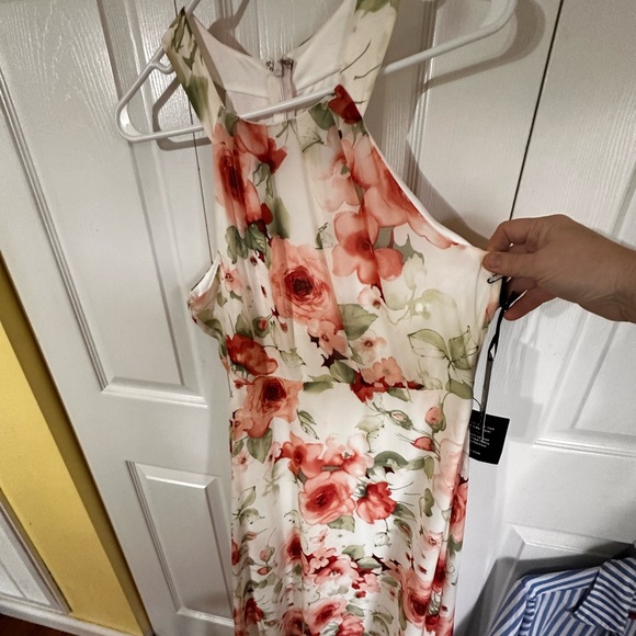 Lulu's Floral Maxi Dress - Pink and Green - Picture 4 of 10